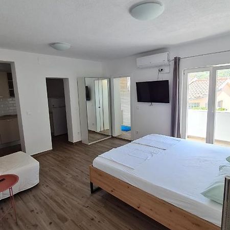 Apartmani Mlinar - Studio Apartment Grebaštica Exterior foto